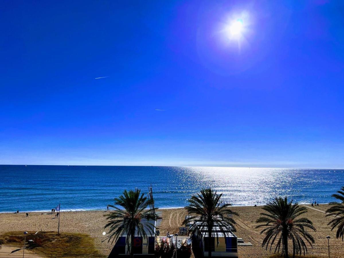 Vilador Beach Hotel Masnou Eksteriør bilde