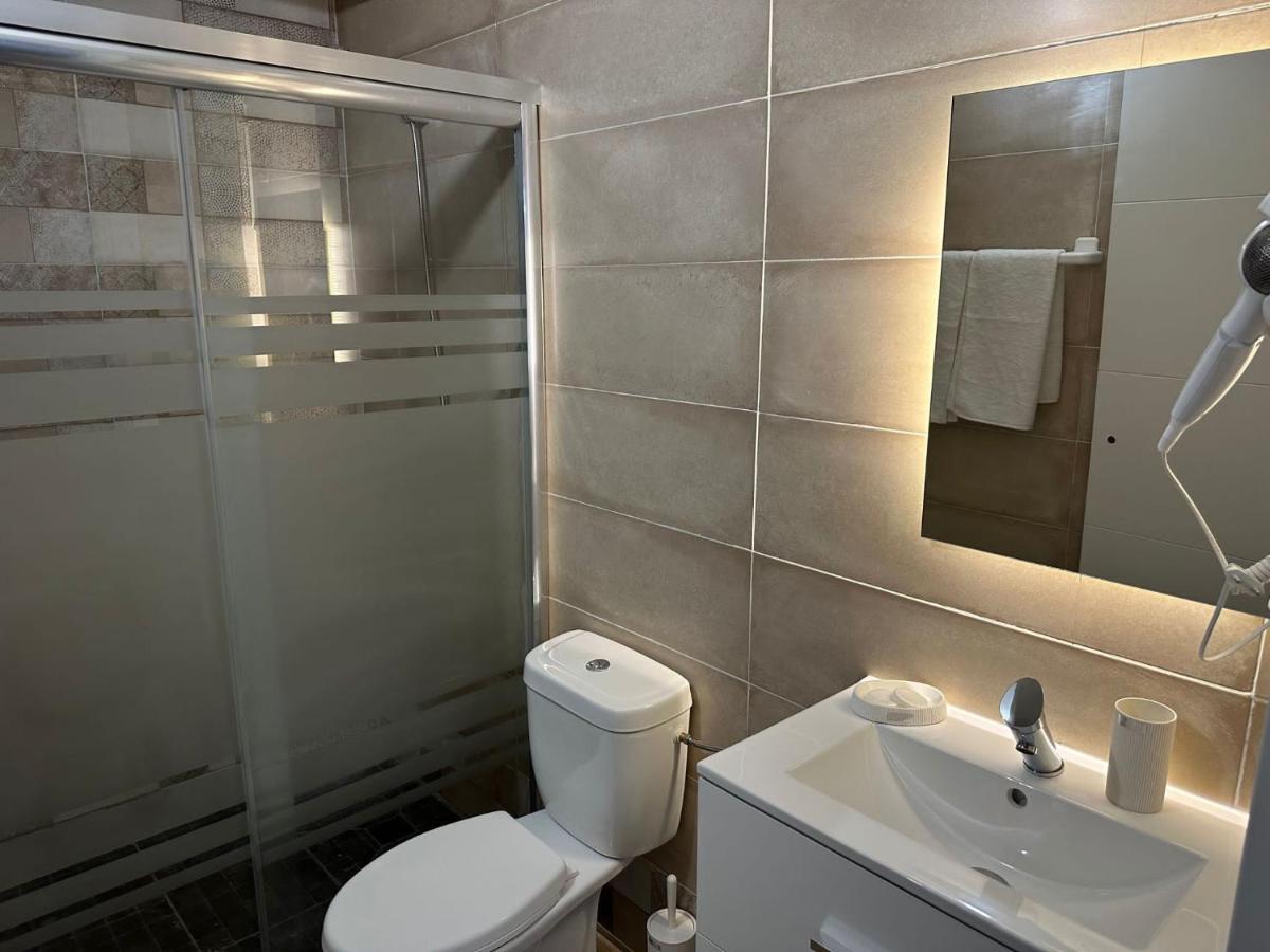 Vilador Beach Hotel Masnou Eksteriør bilde