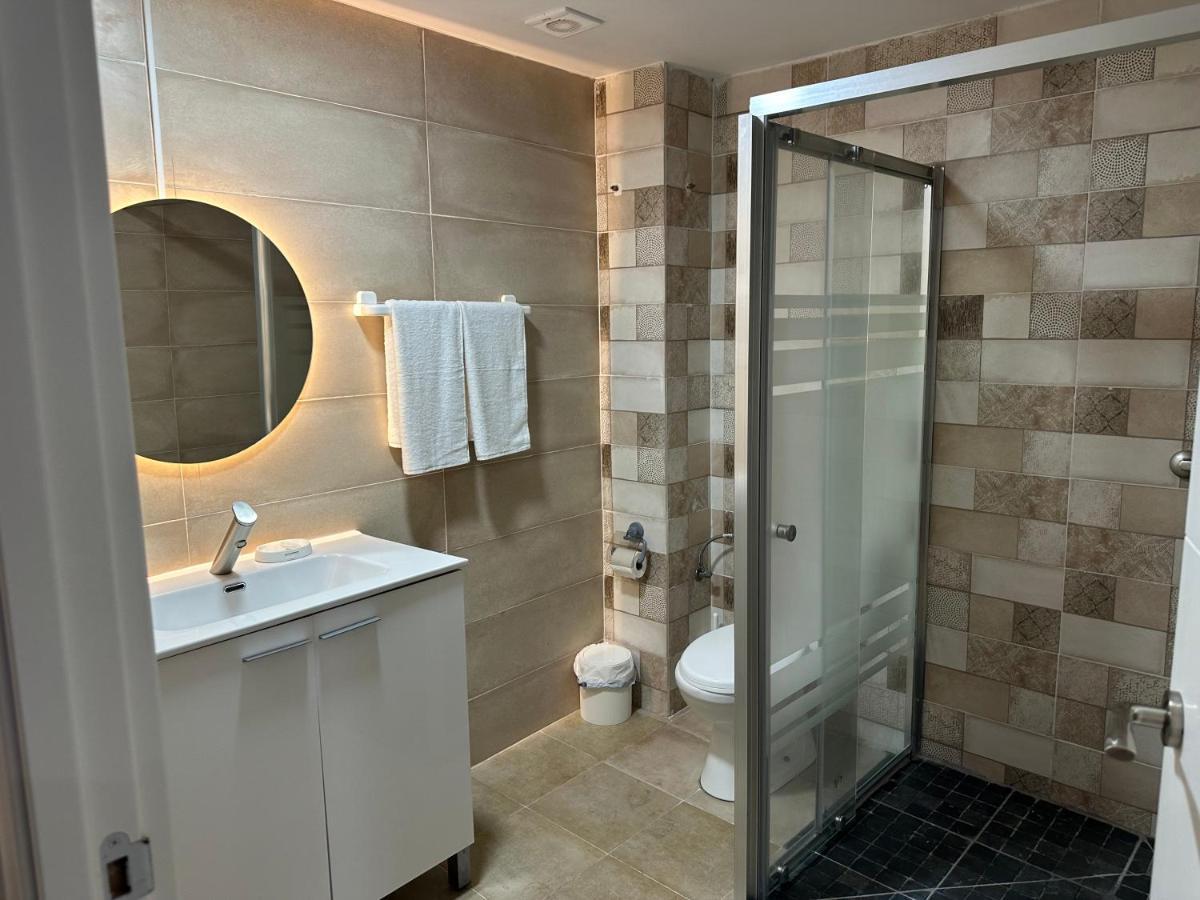 Vilador Beach Hotel Masnou Eksteriør bilde