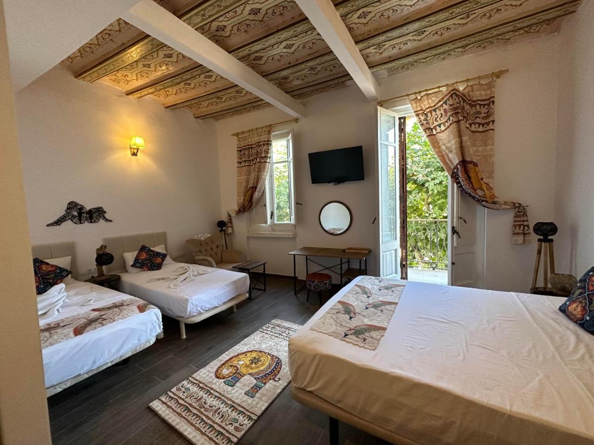 Vilador Beach Hotel Masnou Eksteriør bilde