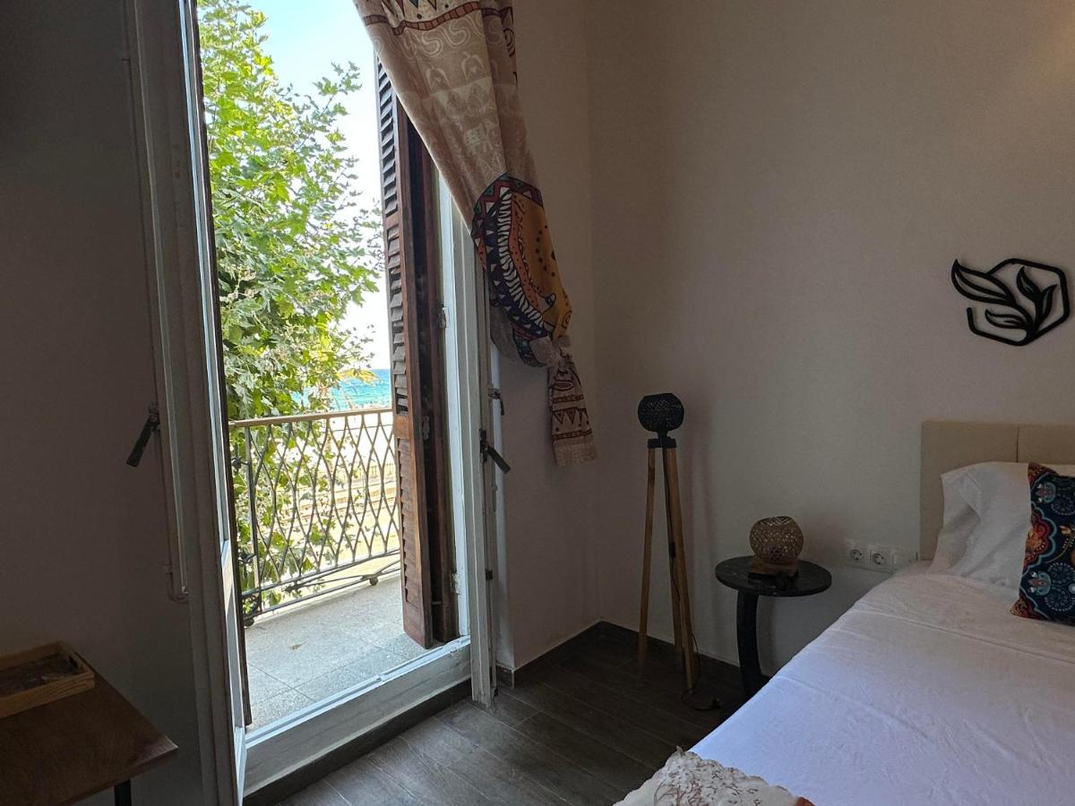 Vilador Beach Hotel Masnou Eksteriør bilde